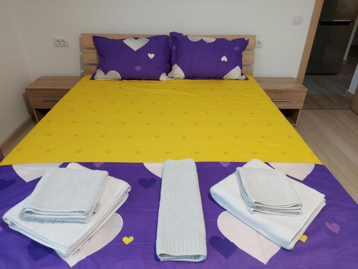 Apartmán Bya Brown Valea Lupului  Exteriér fotografie