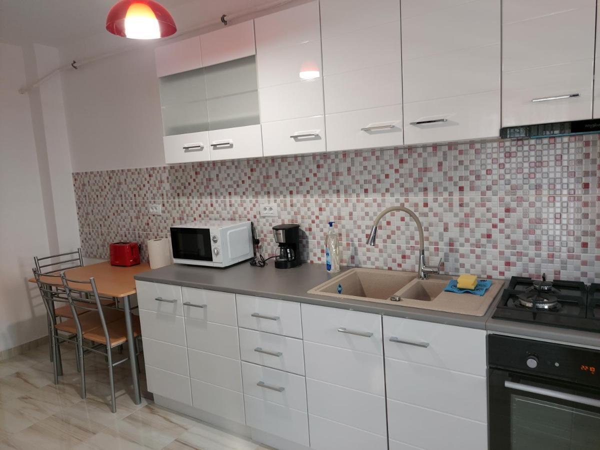 Apartmán Bya Brown Valea Lupului  Exteriér fotografie